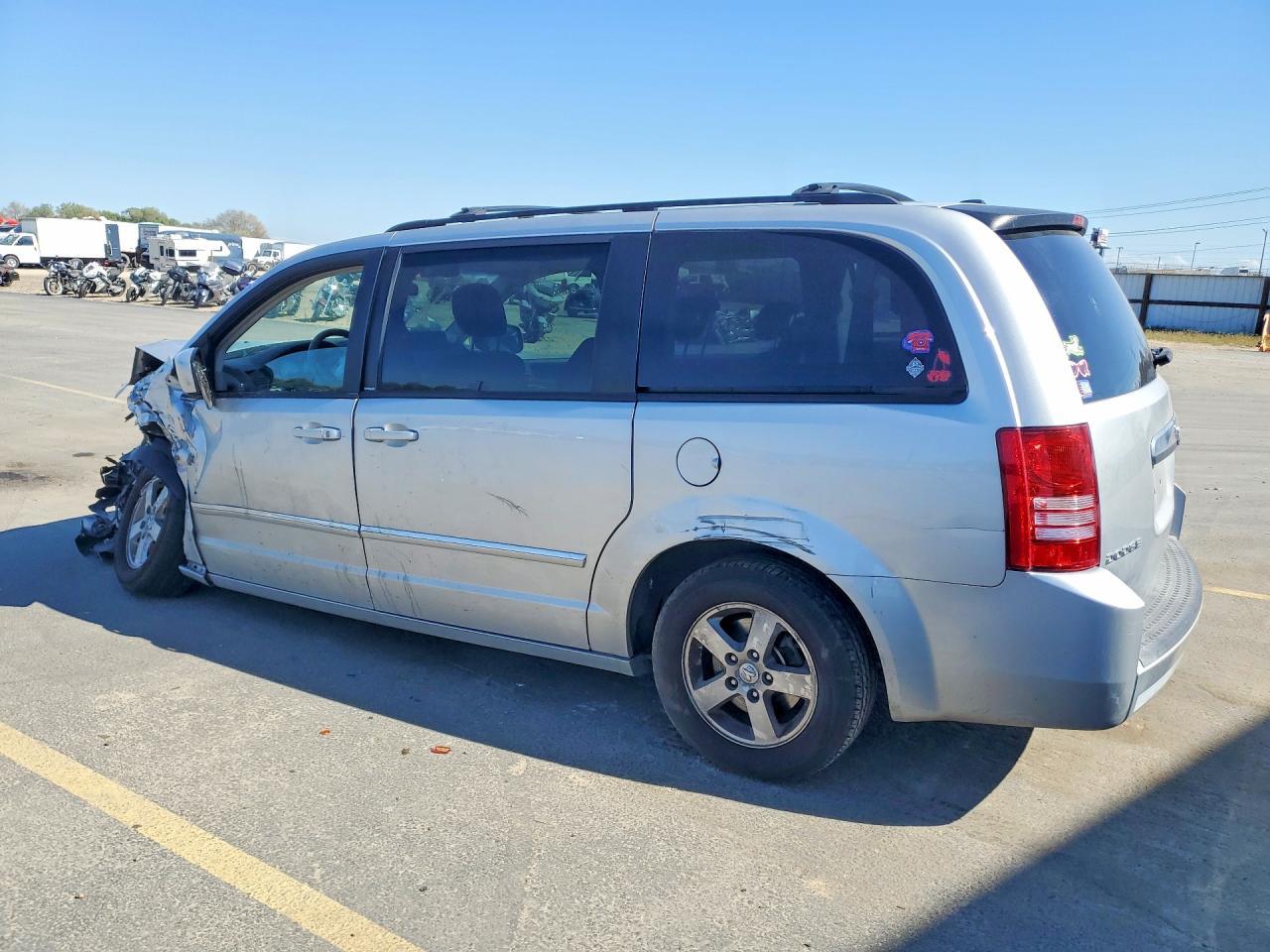 2009 Dodge Grand Caravan Sxt - Фото 2
