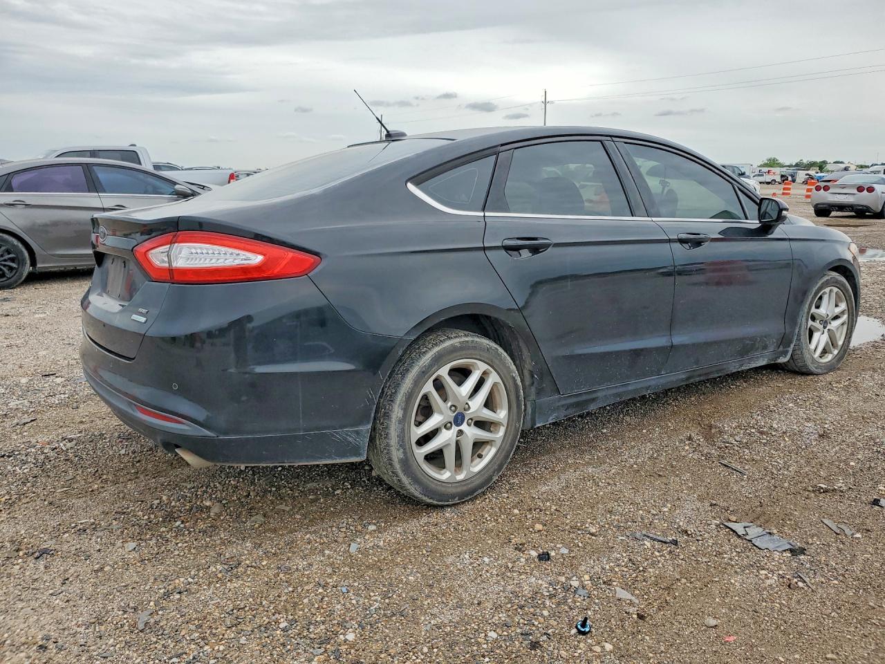 2014 Ford Fusion Se - Фото 3