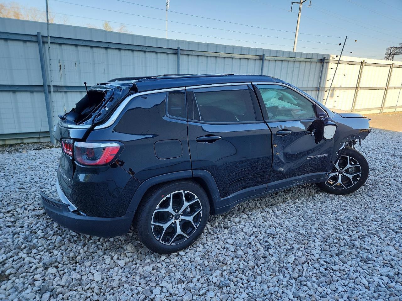 2026 Jeep Compass Limited - Фото 3