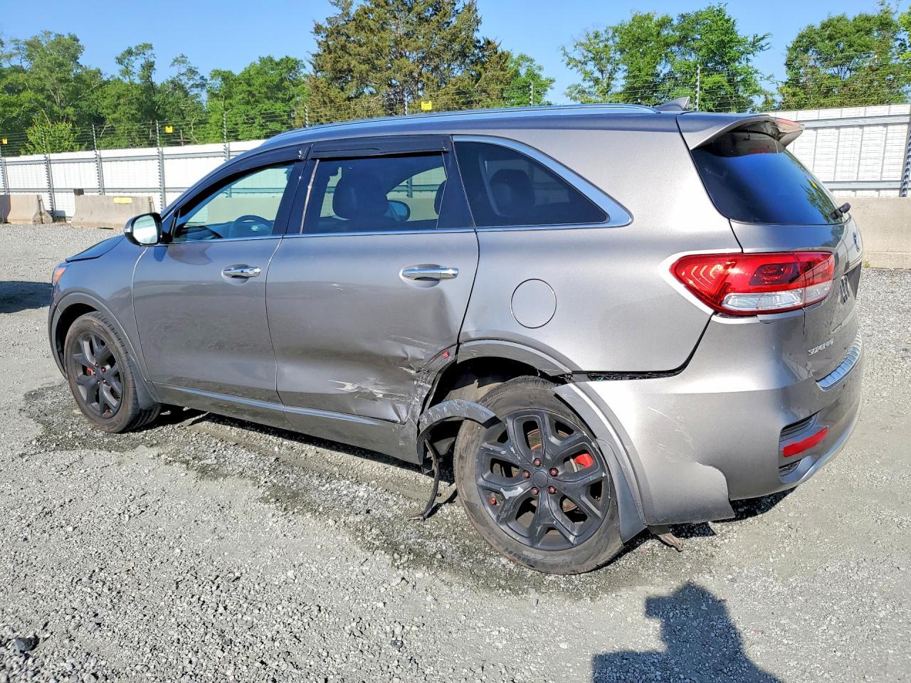 2016 Kia Sorento Sx V6 - Image 2