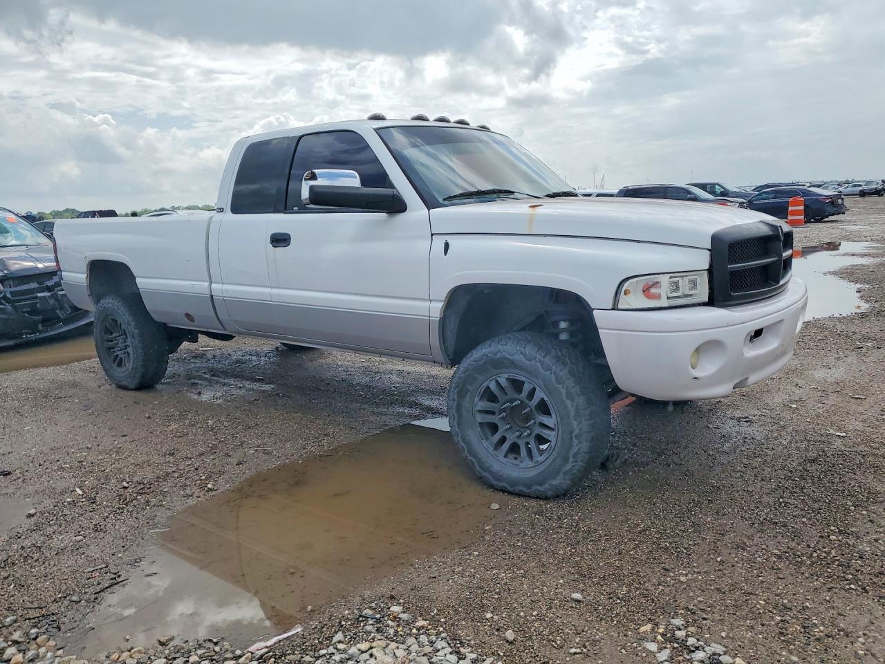 2001 Dodge Ram 2500 - Фото 4
