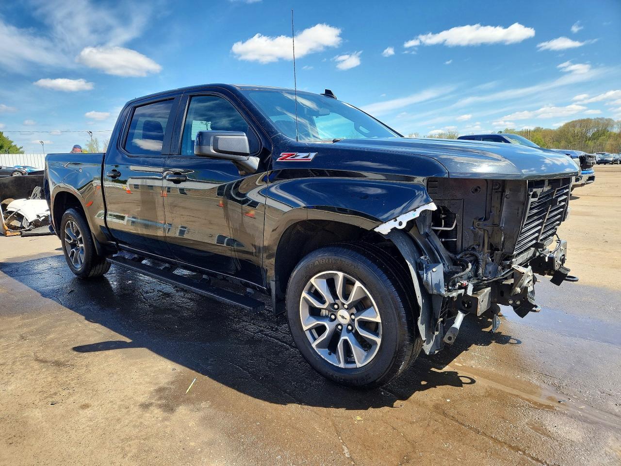 2021 Chevrolet Silverado K1500 Rst - Фото 4