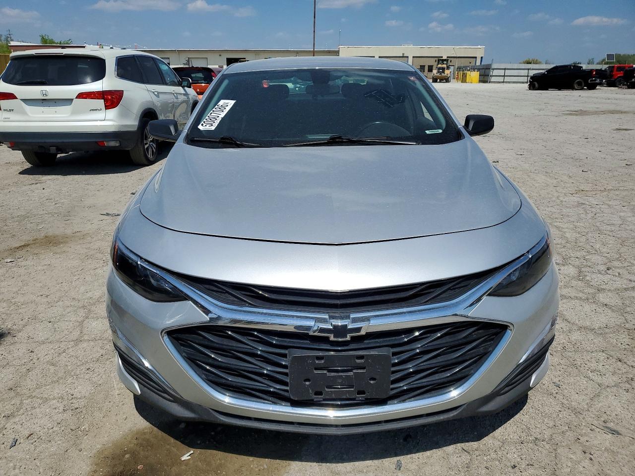 2021 Chevrolet Malibu Rs - Фото 5