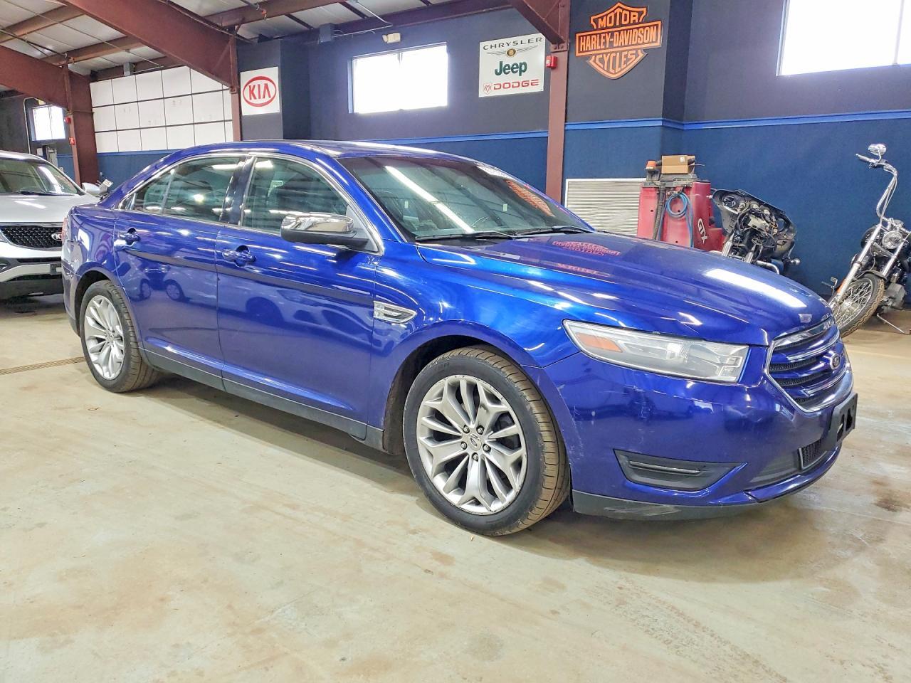 2013 Ford Taurus Limited - Фото 4