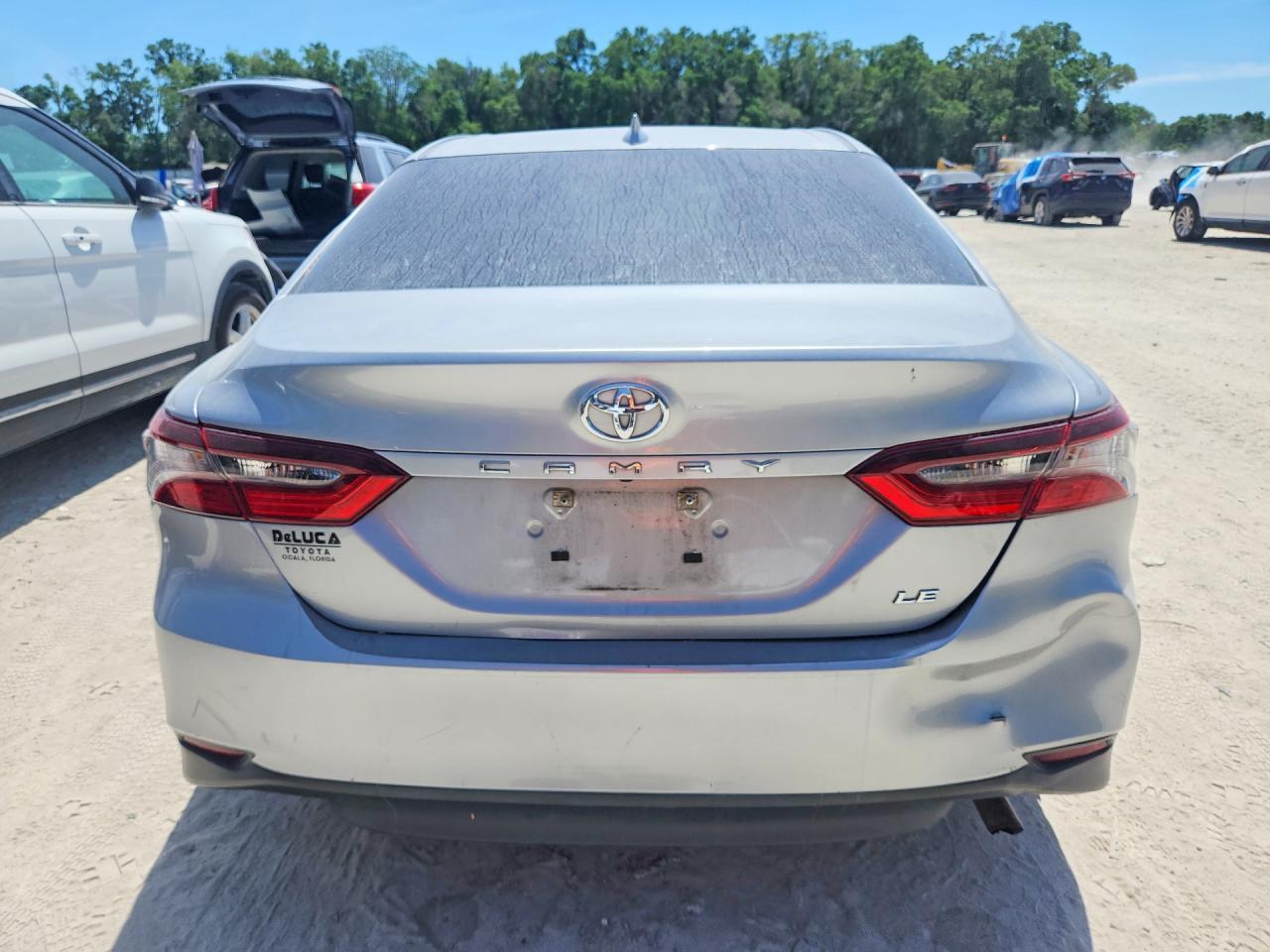2023 Toyota Camry Le - Image 6