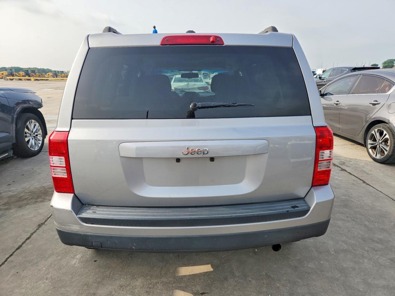 2016 Jeep Patriot Sport - Фото 6