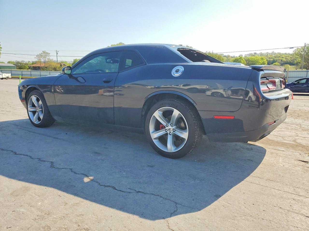 2017 Dodge Challenger R - Фото 2