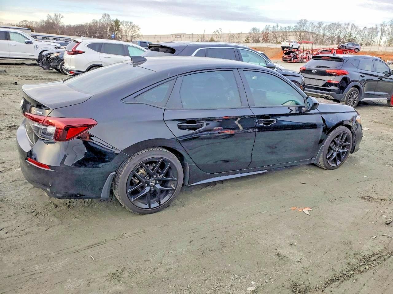 2025 Honda Civic Sport - Фото 3