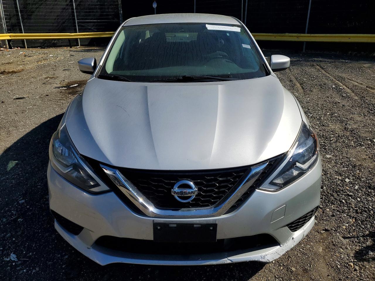 2019 Nissan Sentra Sv - Фото 5