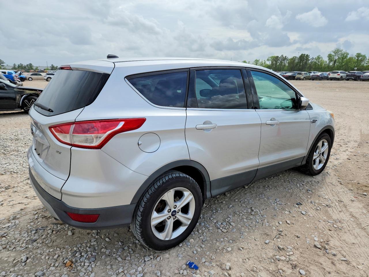 2014 Ford Escape - Image 3