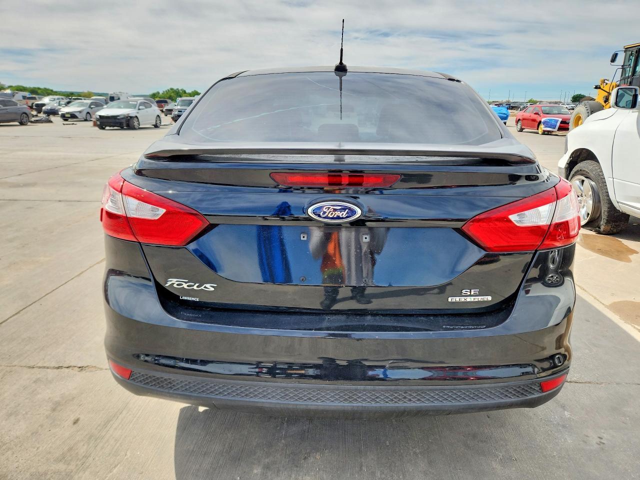 2014 Ford Focus Se - Image 6