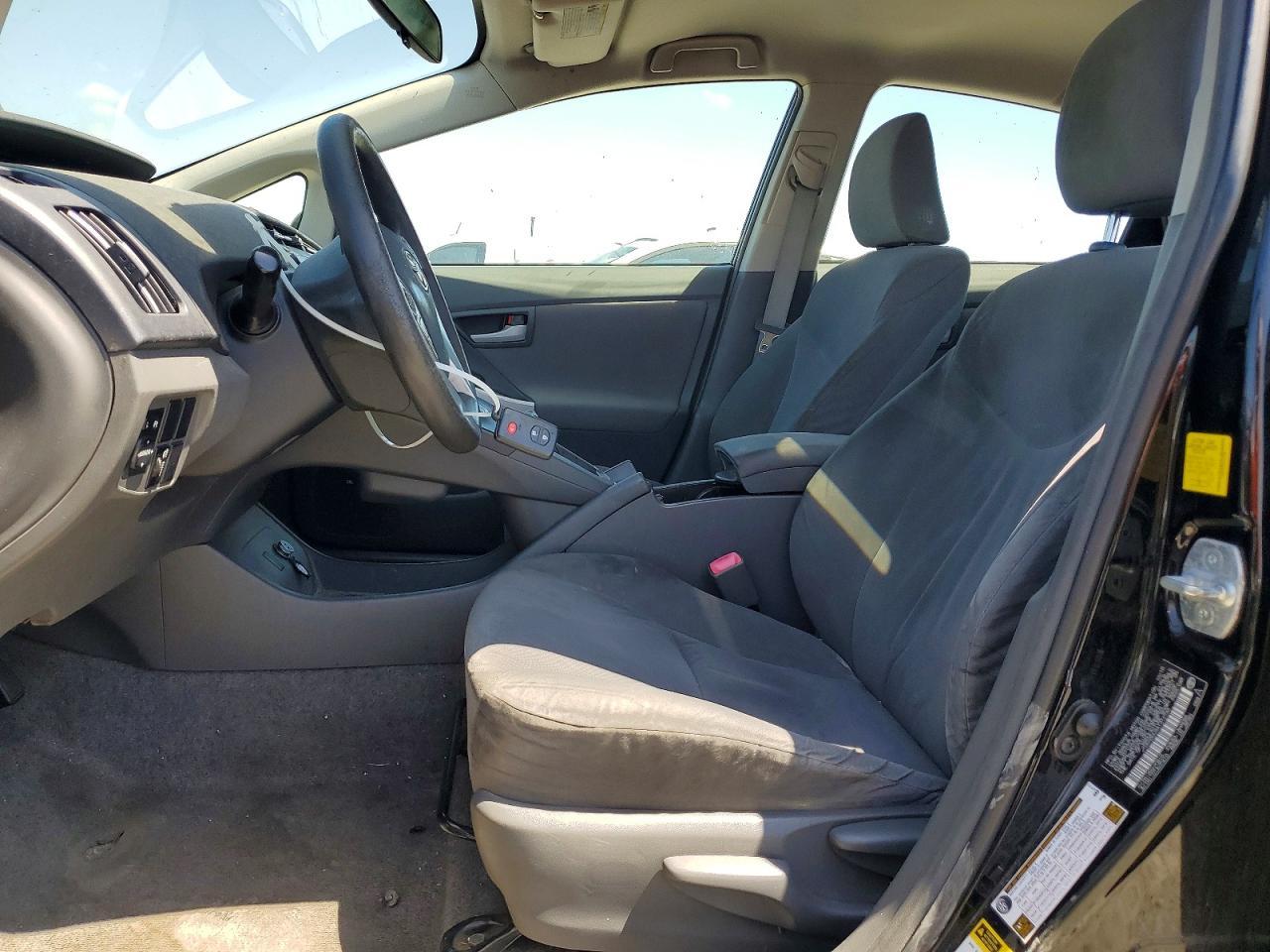 2010 Toyota Prius Iii - Фото 7