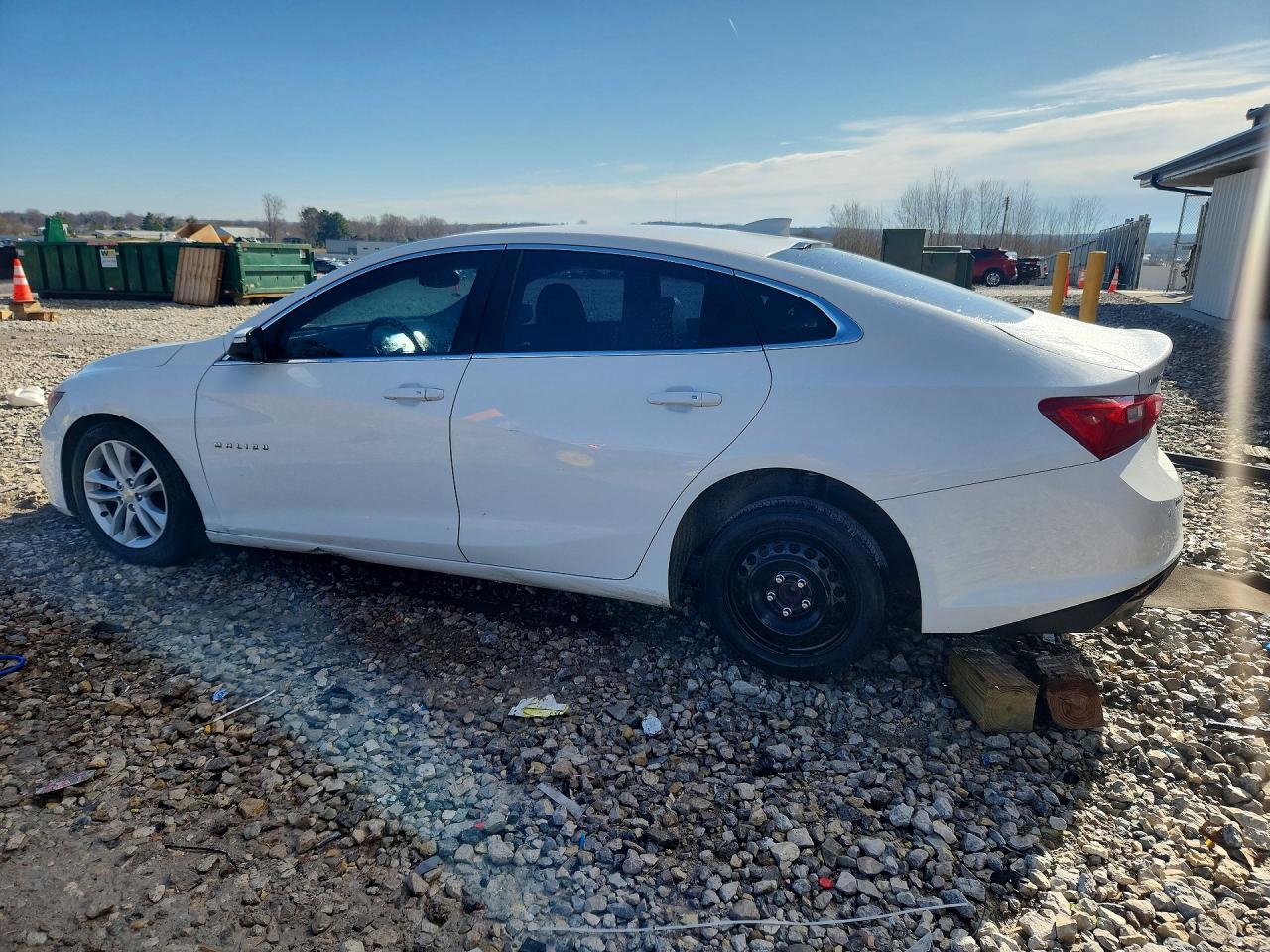 2016 Chevrolet Malibu Lt - Image 2