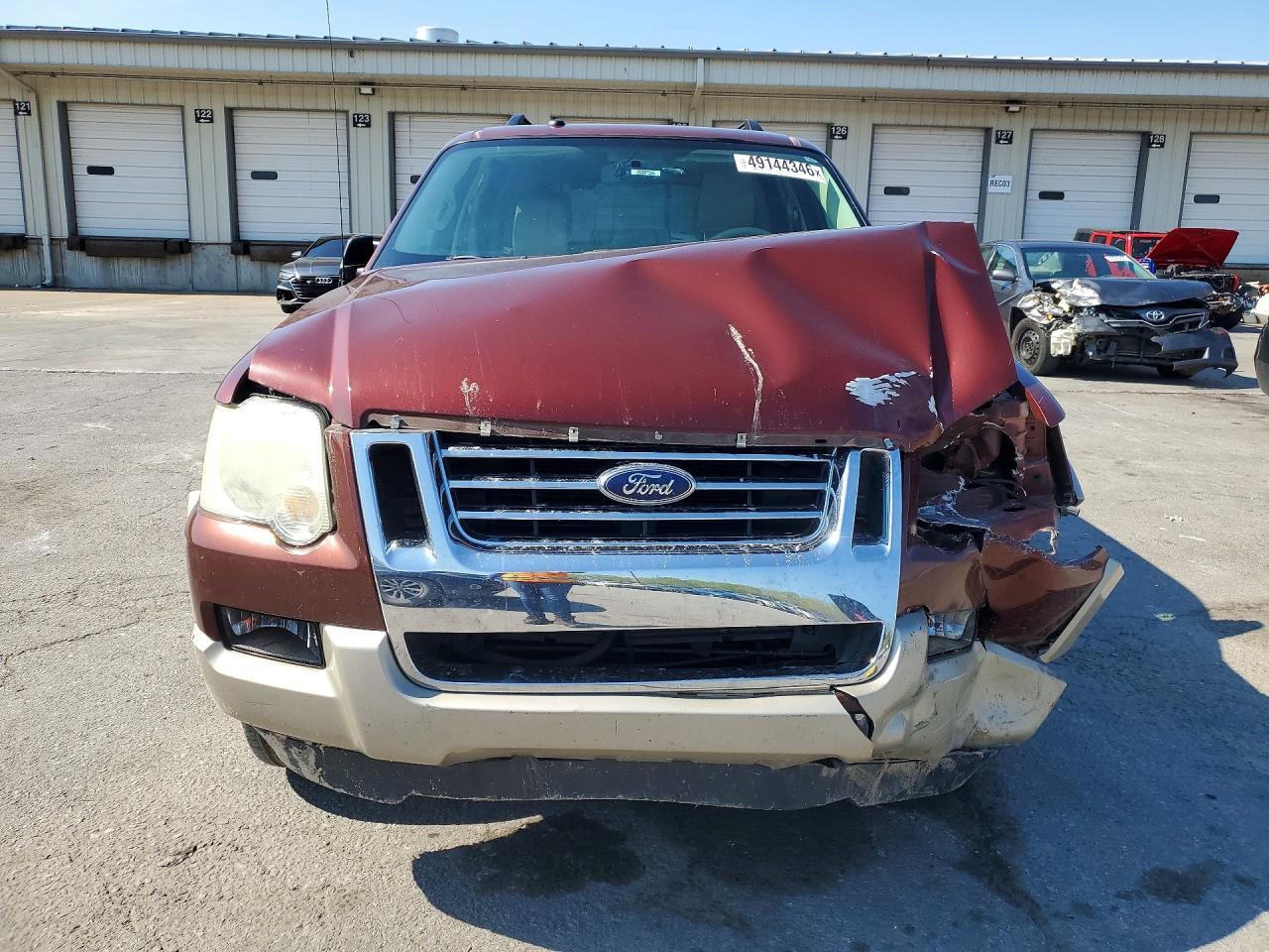 2009 Ford Explorer Eddie Bauer - Image 5