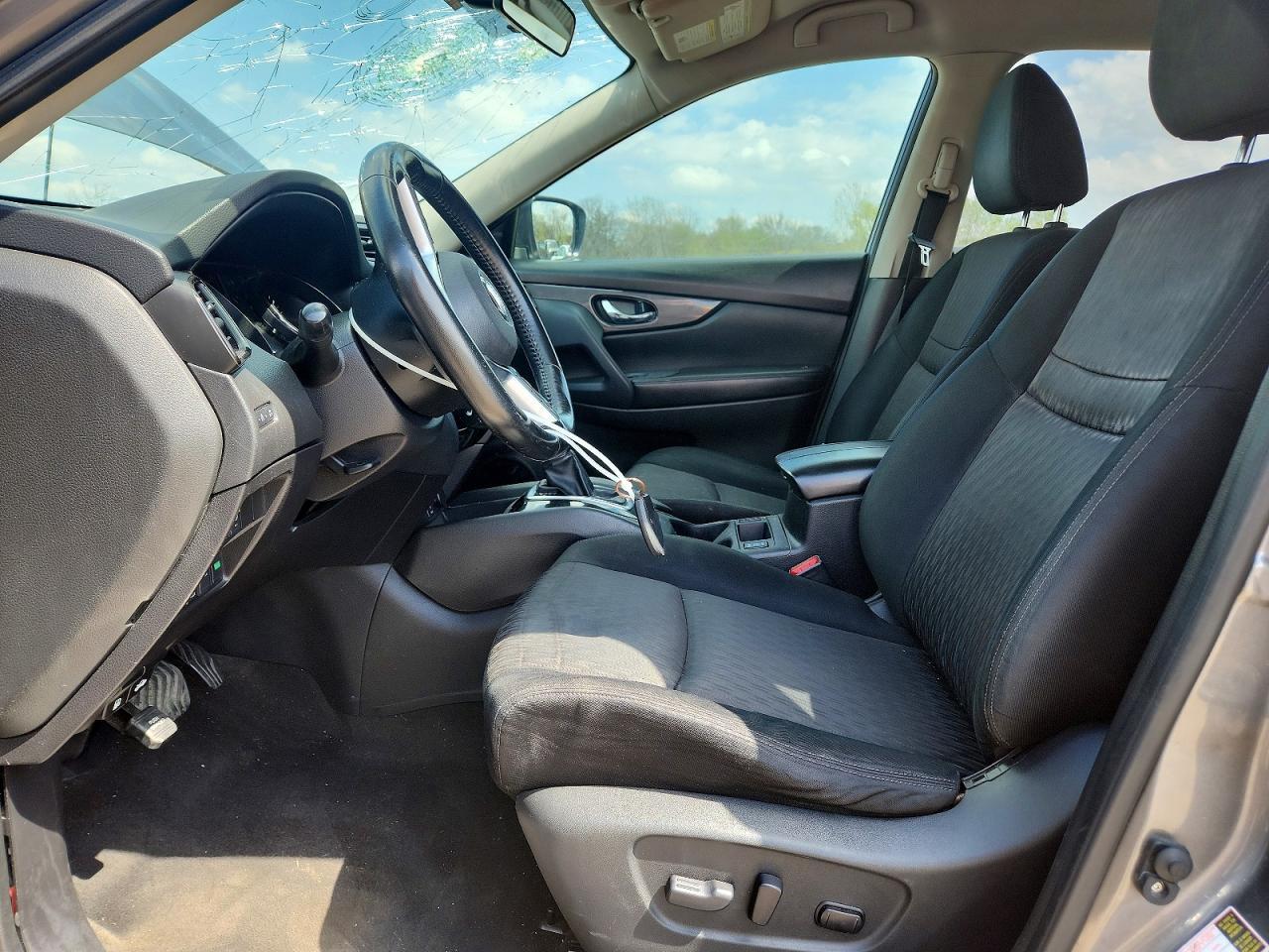 2017 Nissan Rogue Sv - Image 7