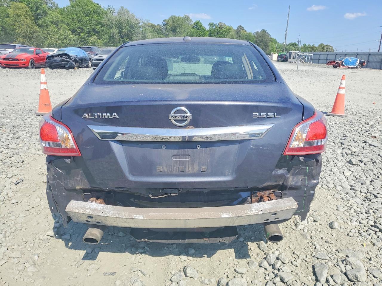 2013 Nissan Altima 3.5 S - Image 6