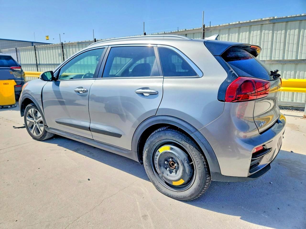 2022 Kia Niro Ev S - Фото 2