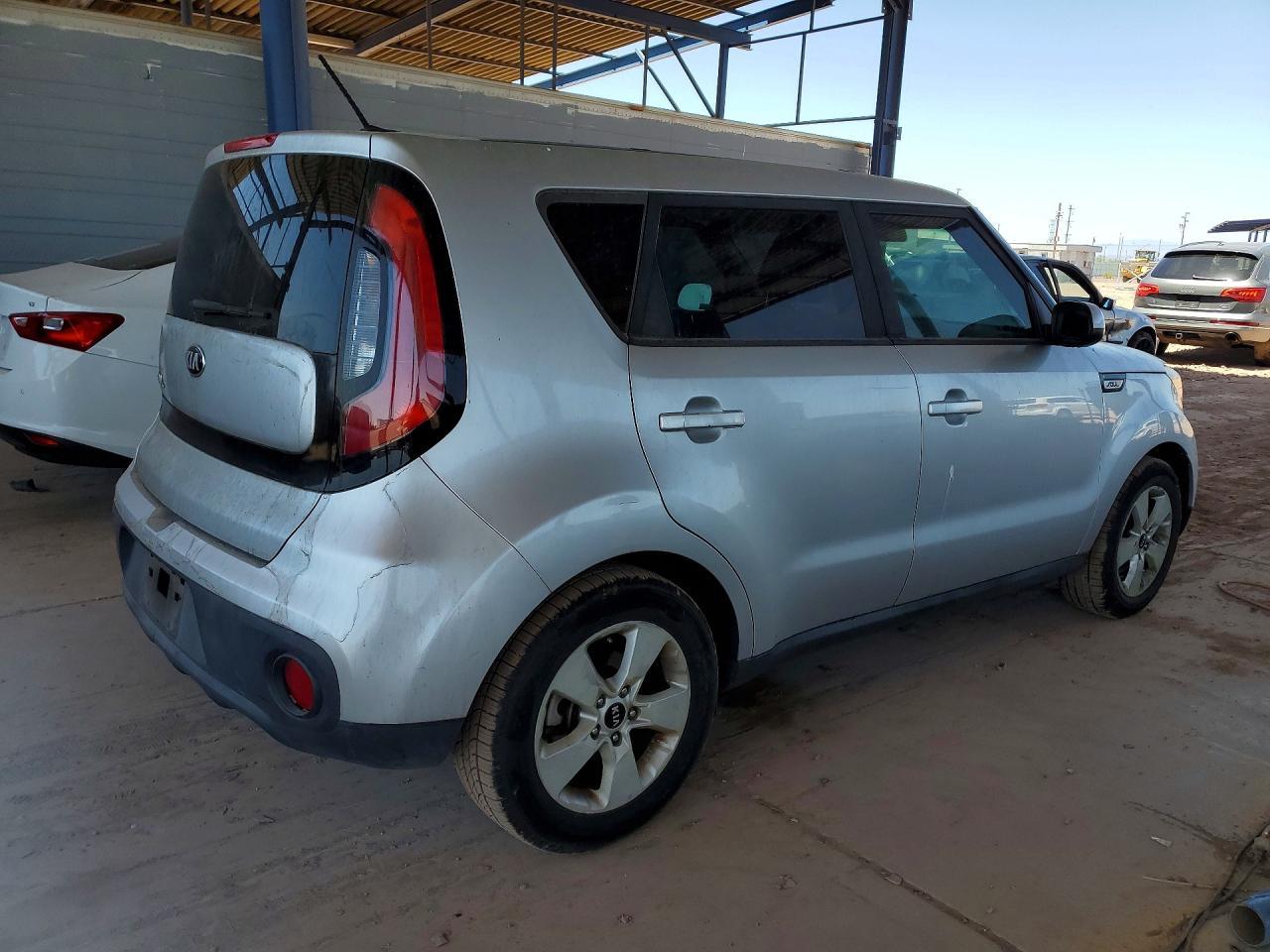 2018 Kia Soul Base - Фото 3