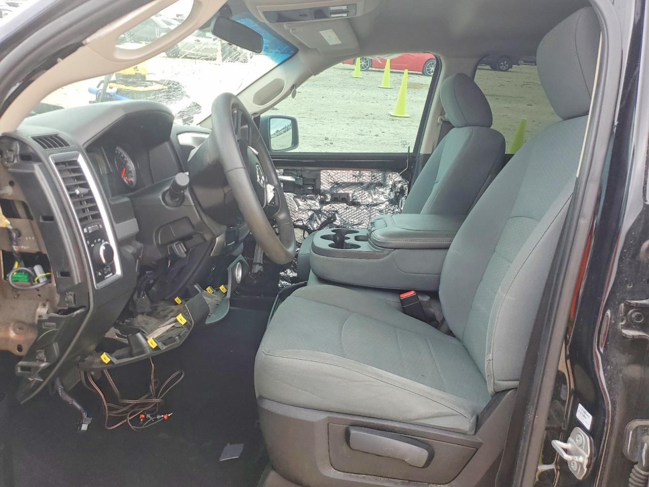 2019 Ram 1500 Classic Slt - Image 7