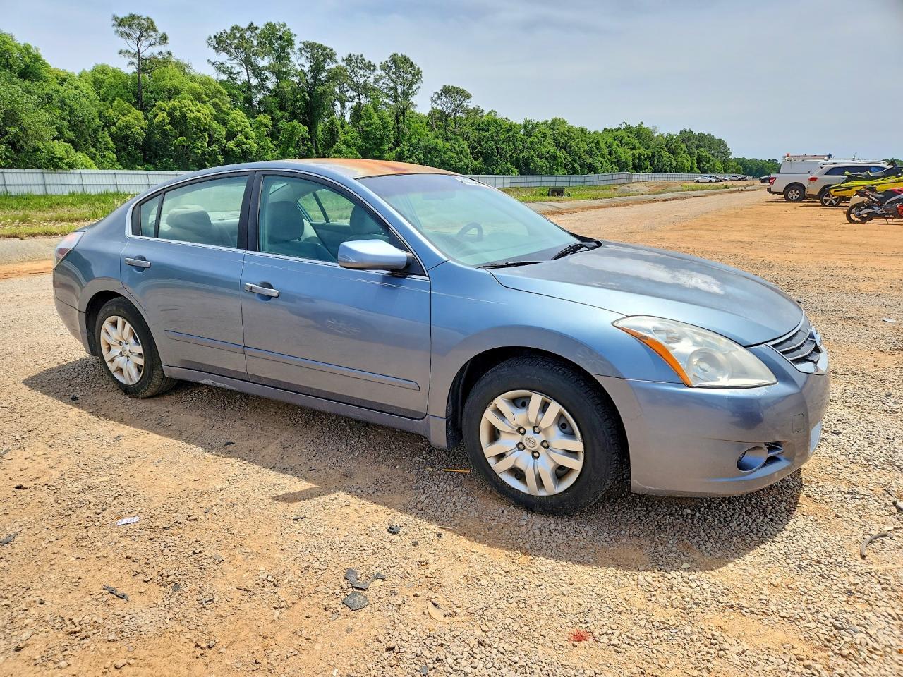 2010 Nissan Altima - Фото 4