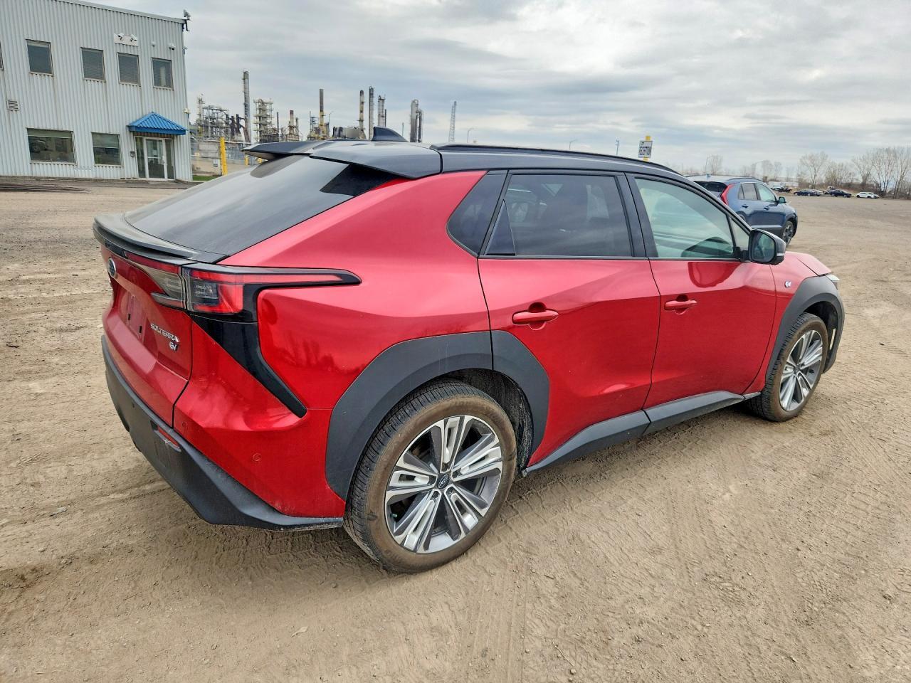 2023 Subaru Solterra Premium - Image 3