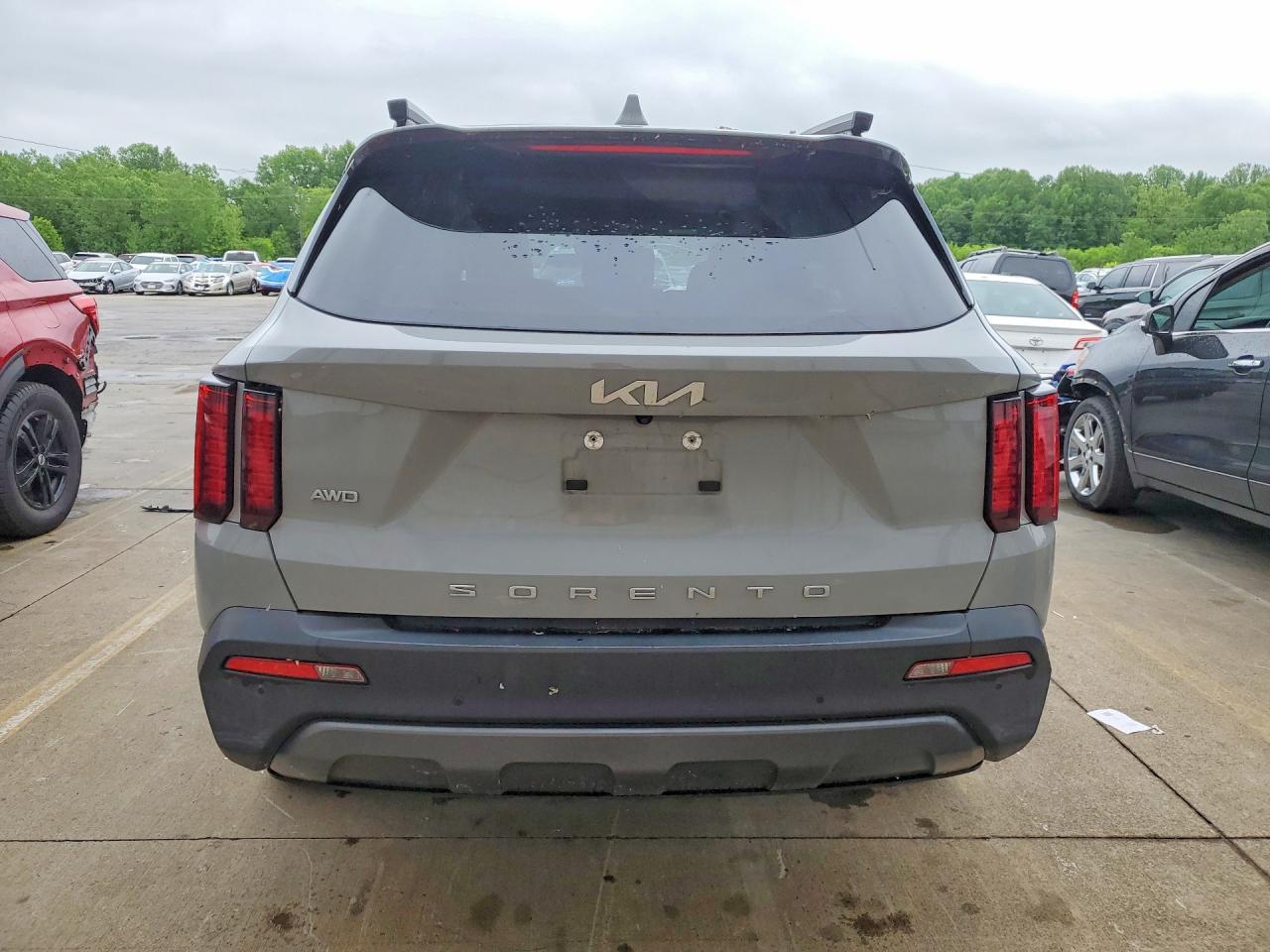 2022 Kia Sorento S - Фото 6