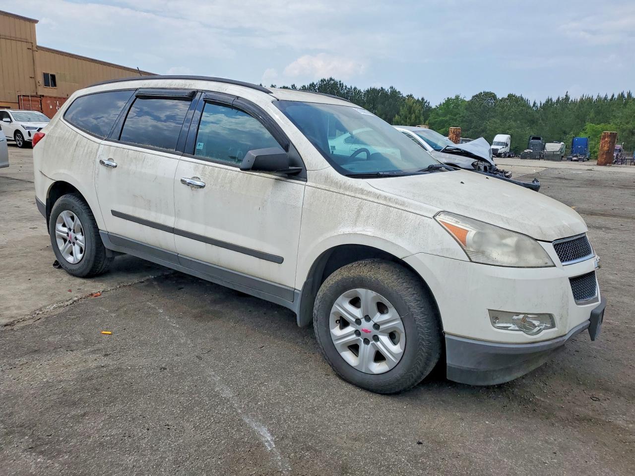 2011 Chevrolet Traverse Ls - Фото 4
