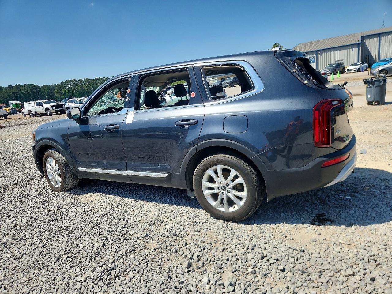 2021 Kia Telluride Lx - Image 2