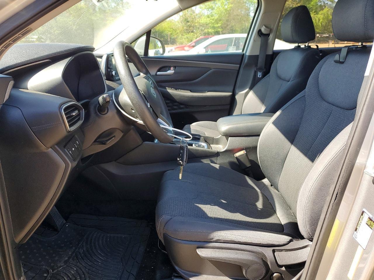 2020 Hyundai Santa Fe Se - Image 7