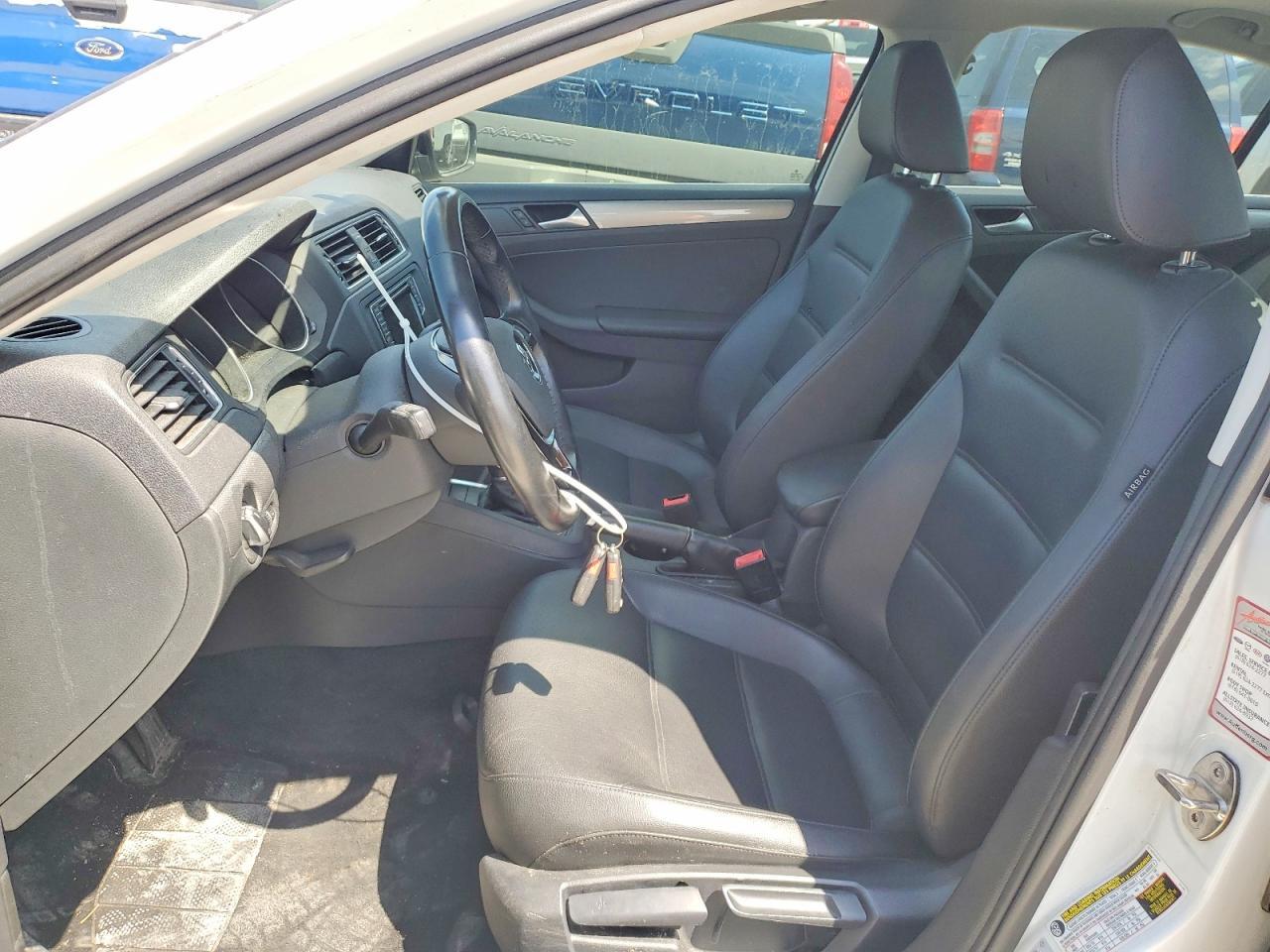 2018 Volkswagen Jetta Se - Image 7