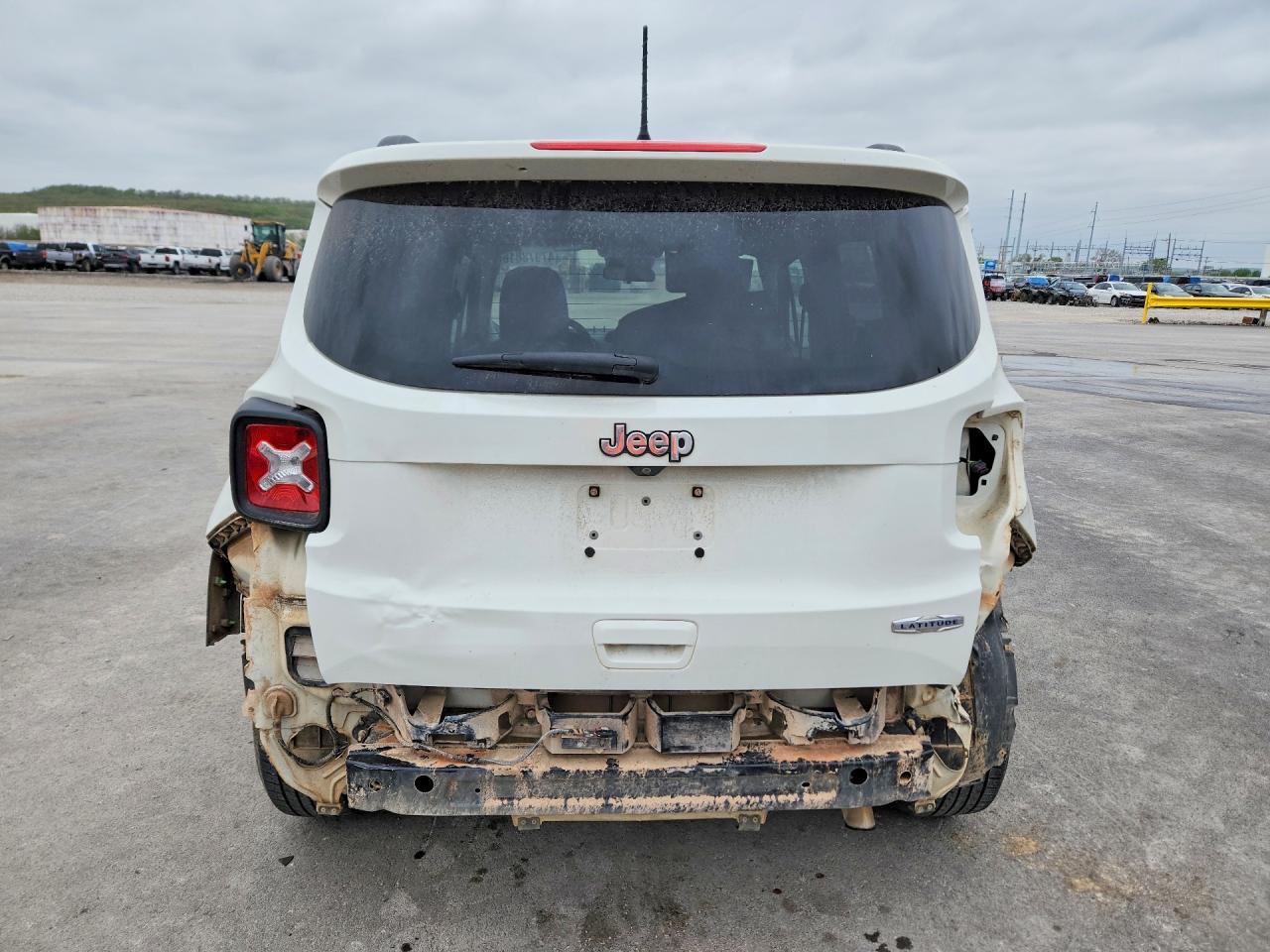 2018 Jeep Renegade Latitude - Фото 6