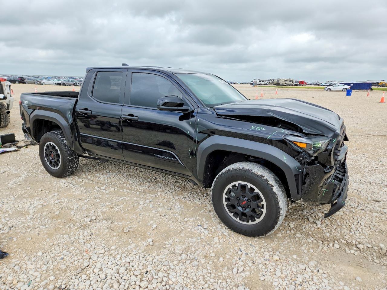 2024 Toyota Tacoma Trd Off-Road - Image 4