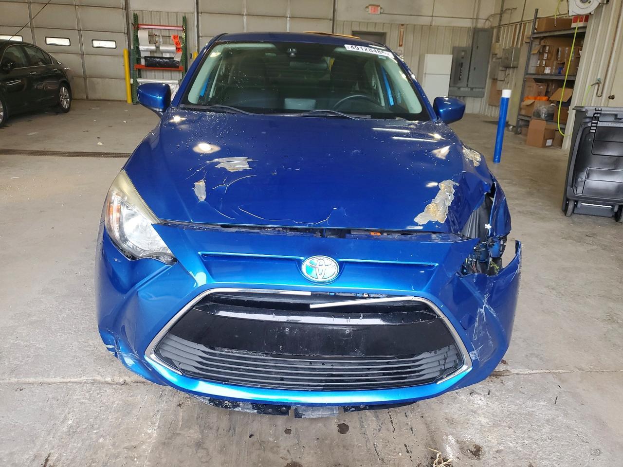 2018 Toyota Yaris Ia Base - Фото 5