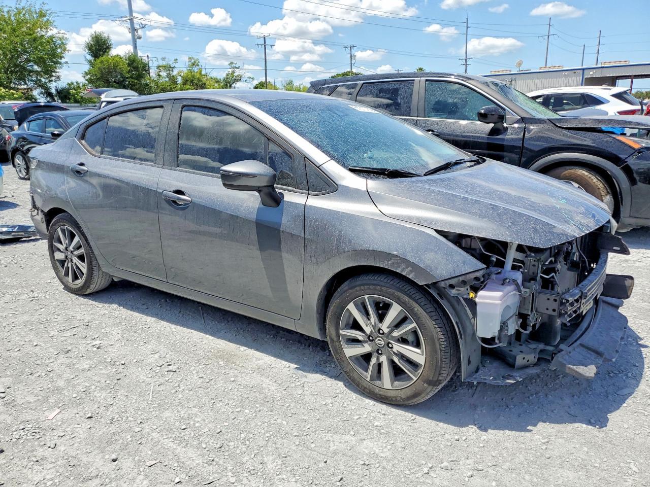 2020 Nissan Versa Sv - Фото 4
