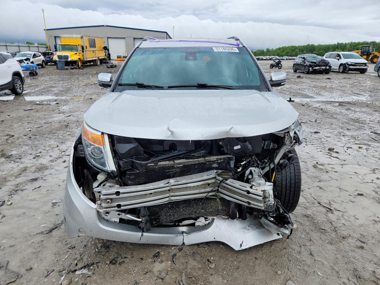 2015 Ford Explorer Limited - Image 5