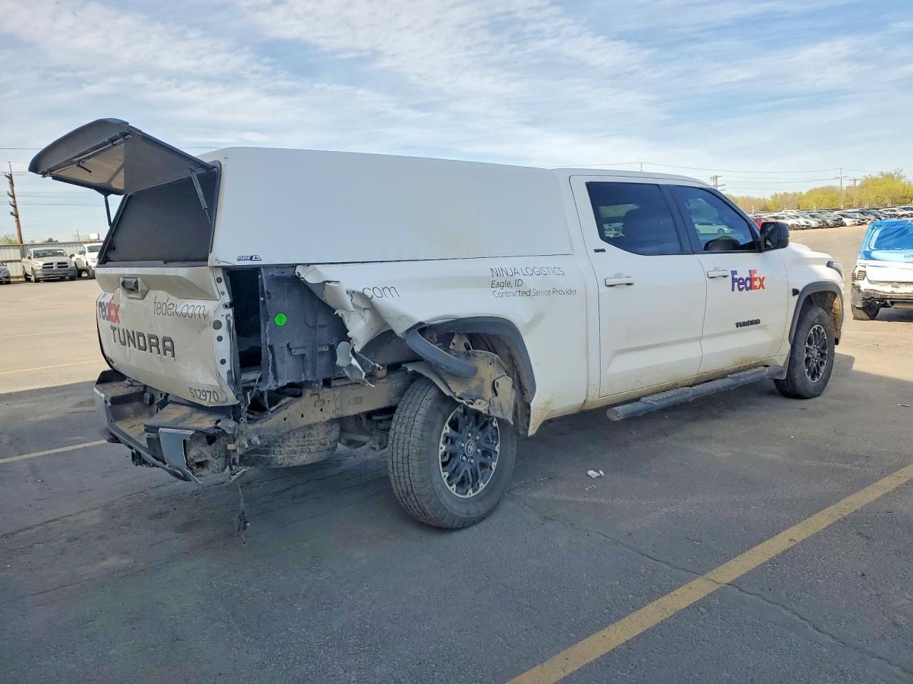 2025 Toyota Tundra - Фото 3