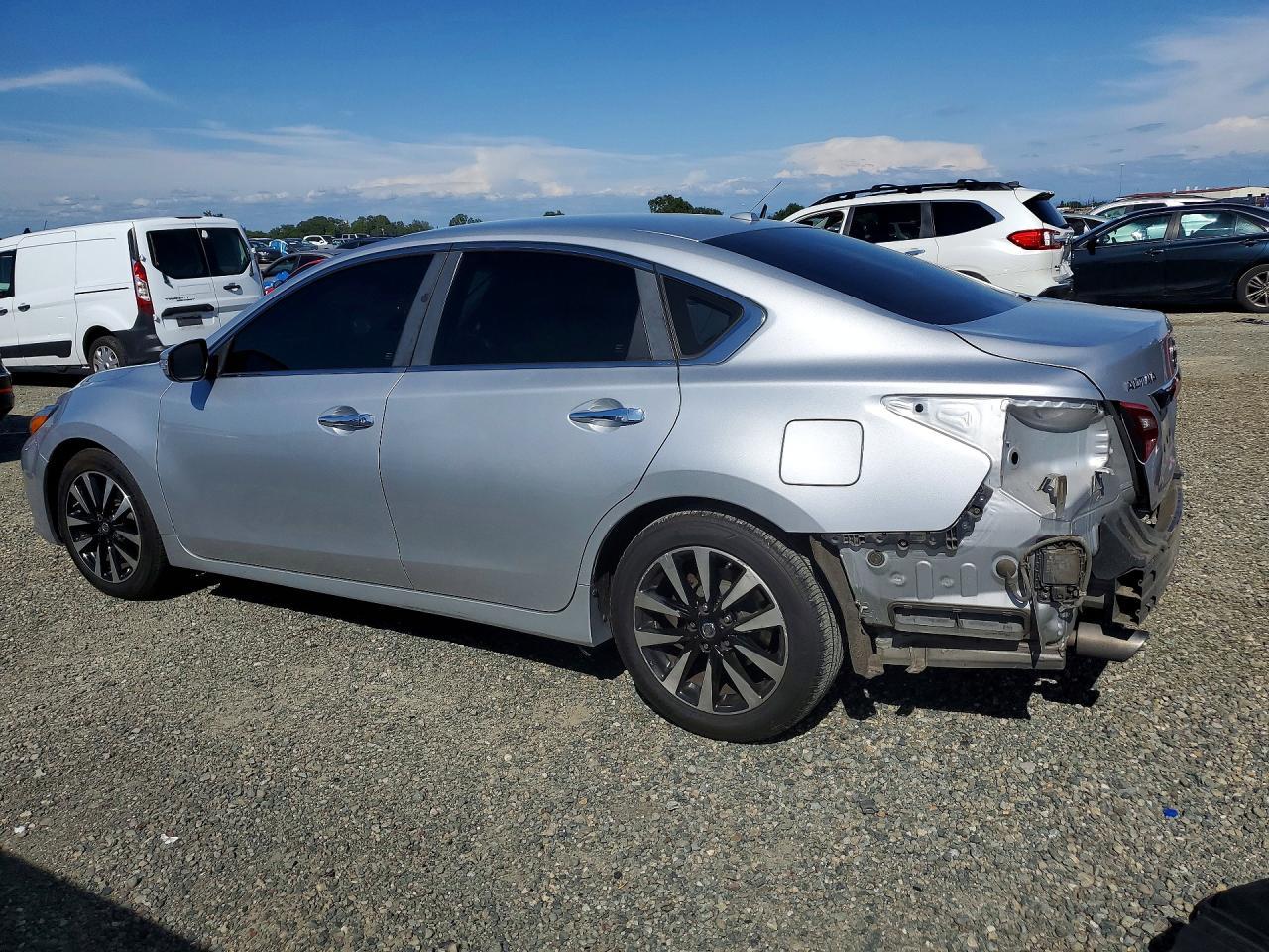 2018 Nissan Altima 2.5 Sl - Image 2