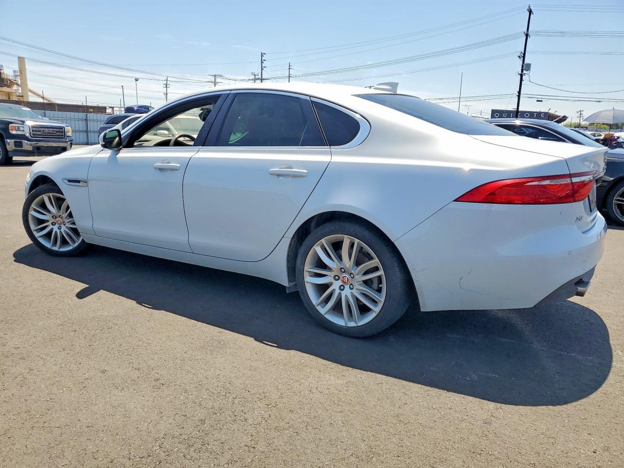 2017 Jaguar Xf Prestige - Image 2