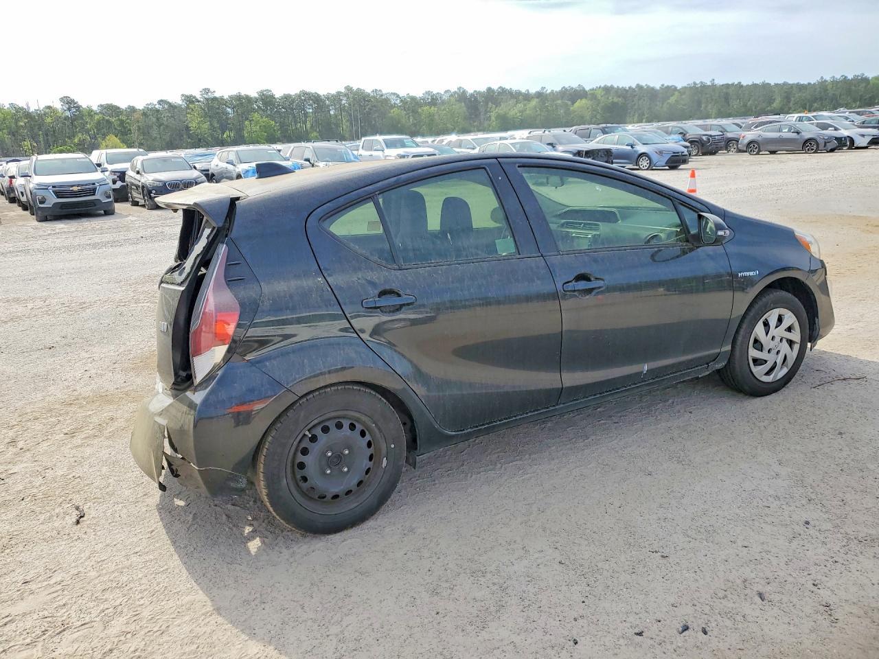2015 Toyota Prius - Фото 3