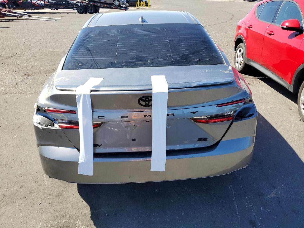 2026 Toyota Camry Se - Фото 6