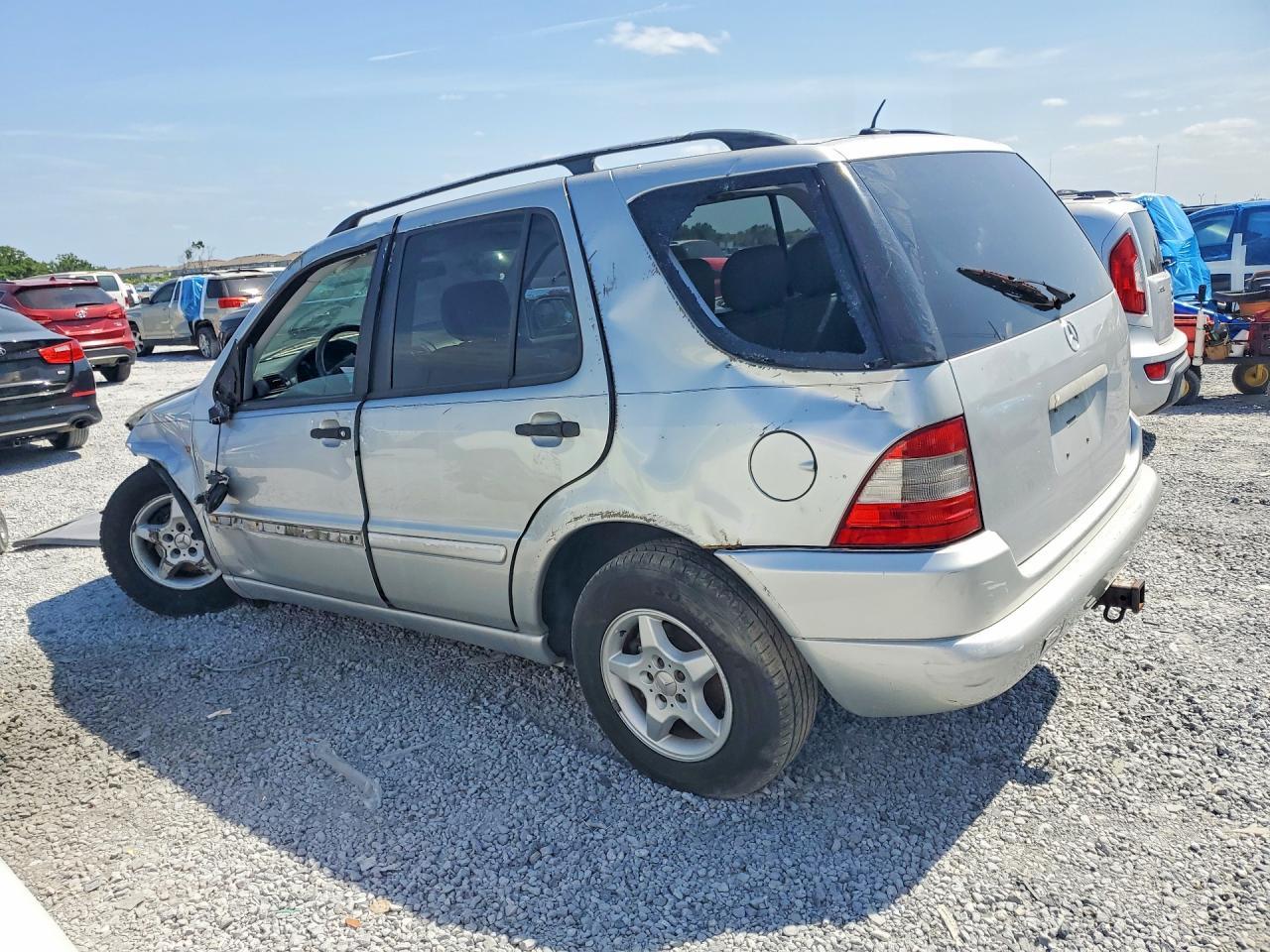 2001 Mercedes-Benz Ml 320 - Фото 2