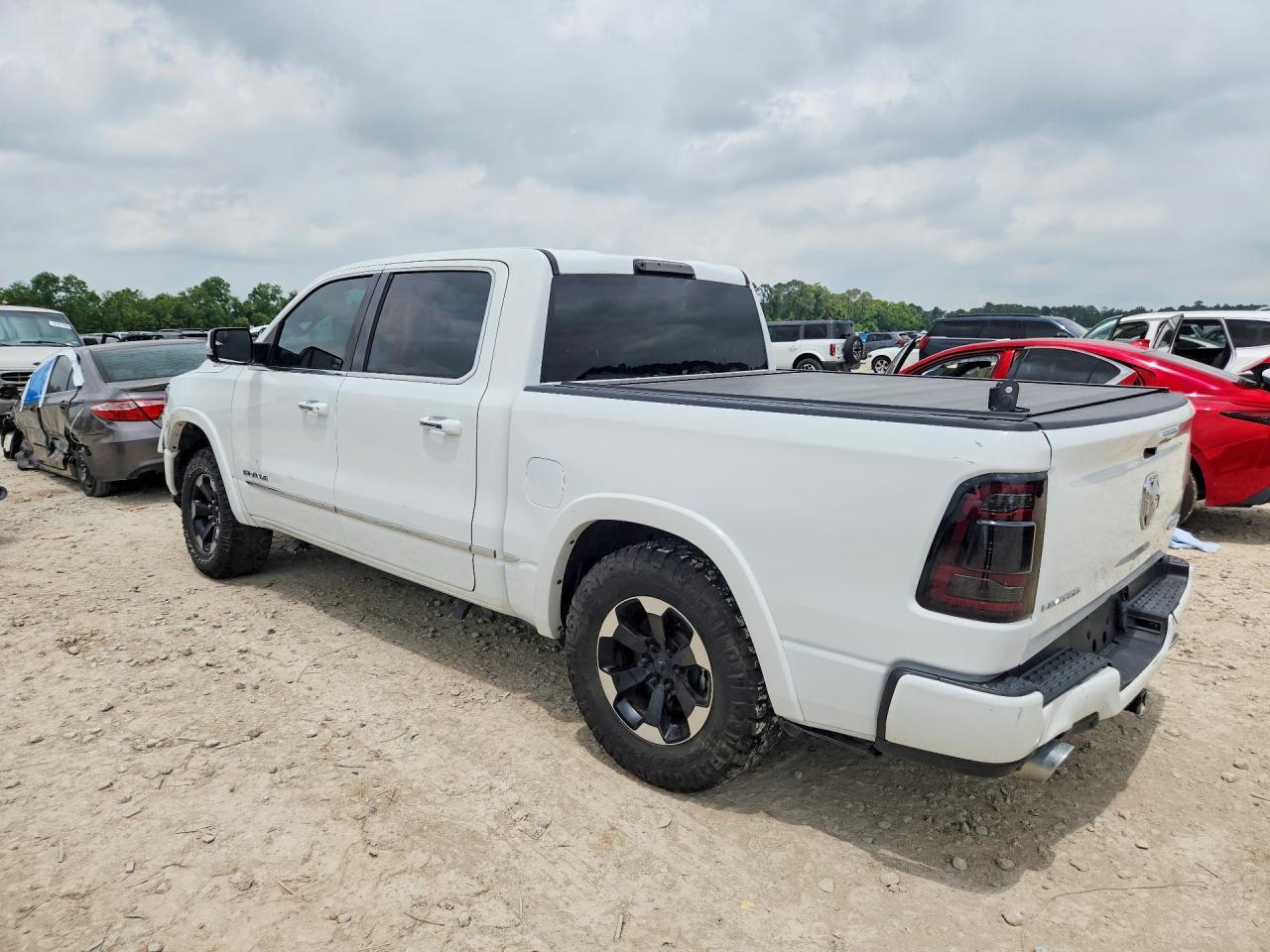 2022 Ram 1500 Limited - Фото 2