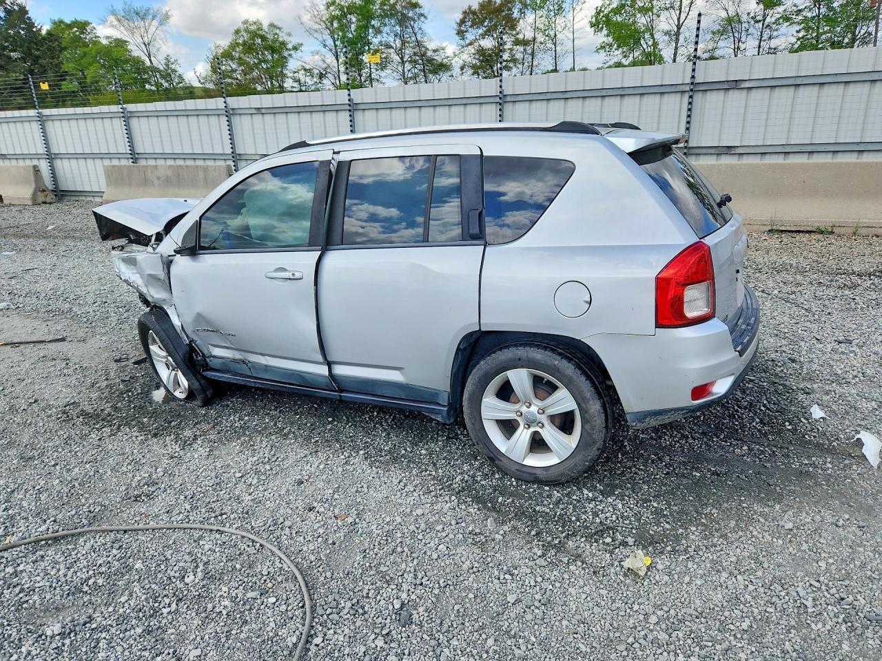 2011 Jeep Compass Sport - Image 2