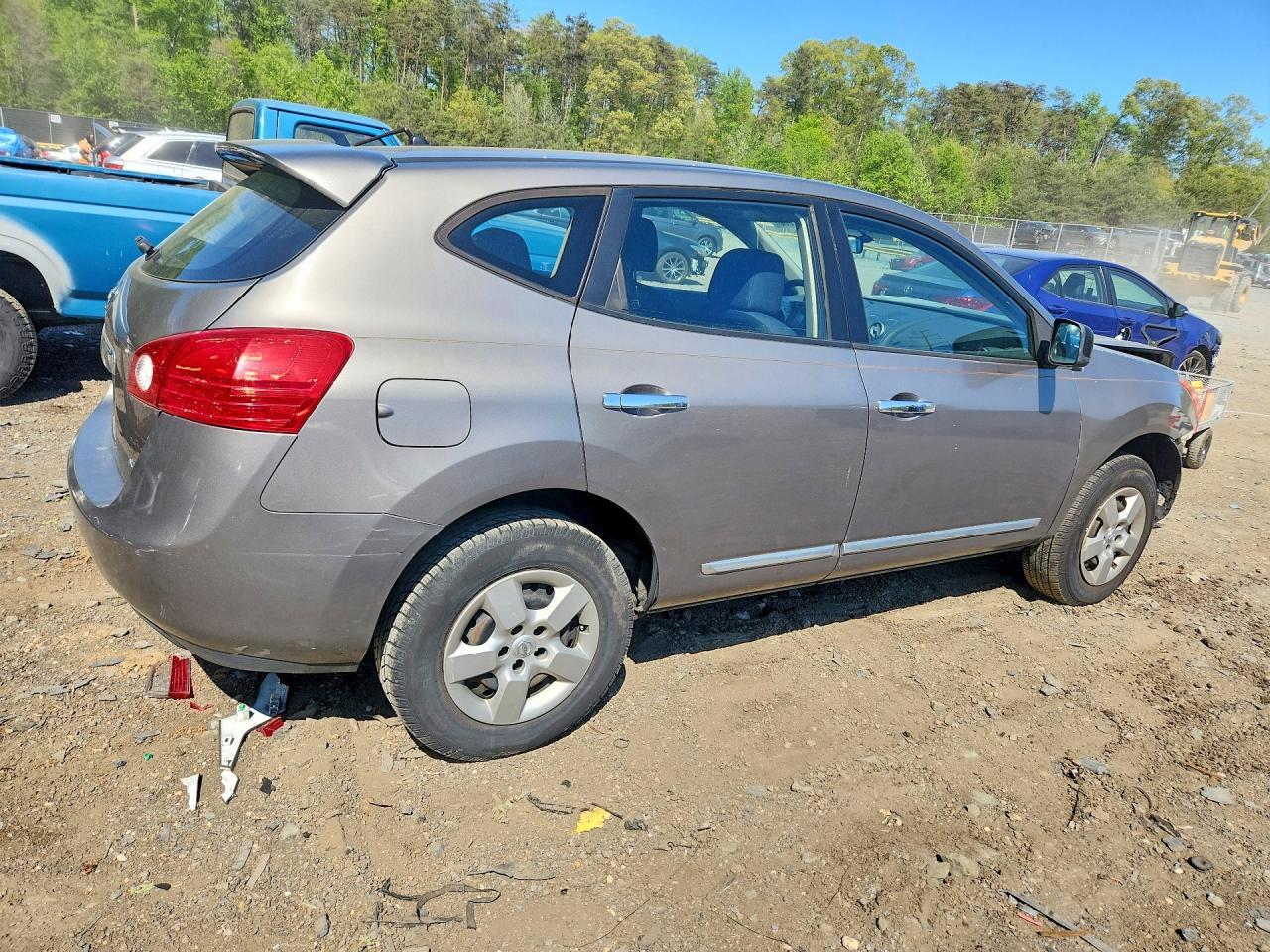 2011 Nissan Rogue S - Фото 3
