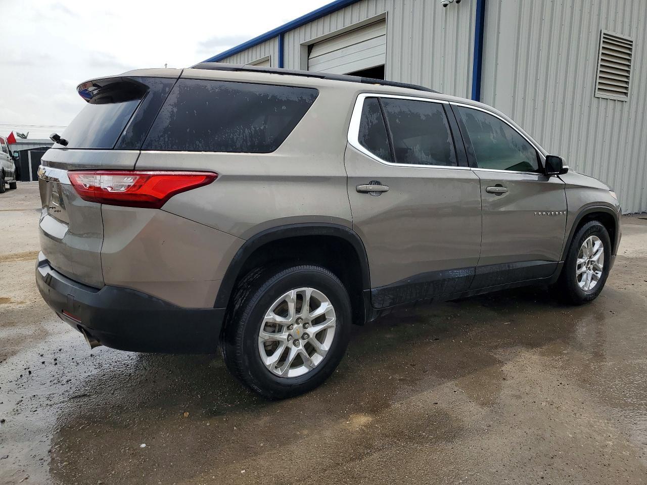 2019 Chevrolet Traverse Lt - Фото 3