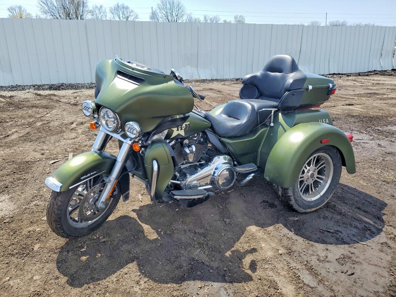 2022 Harley-Davidson Flhtcutg - Фото 3