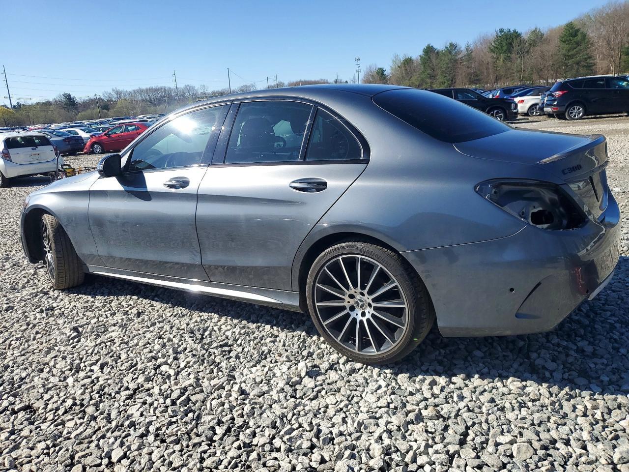 2021 Mercedes-Benz C 300 4Matic - Фото 2