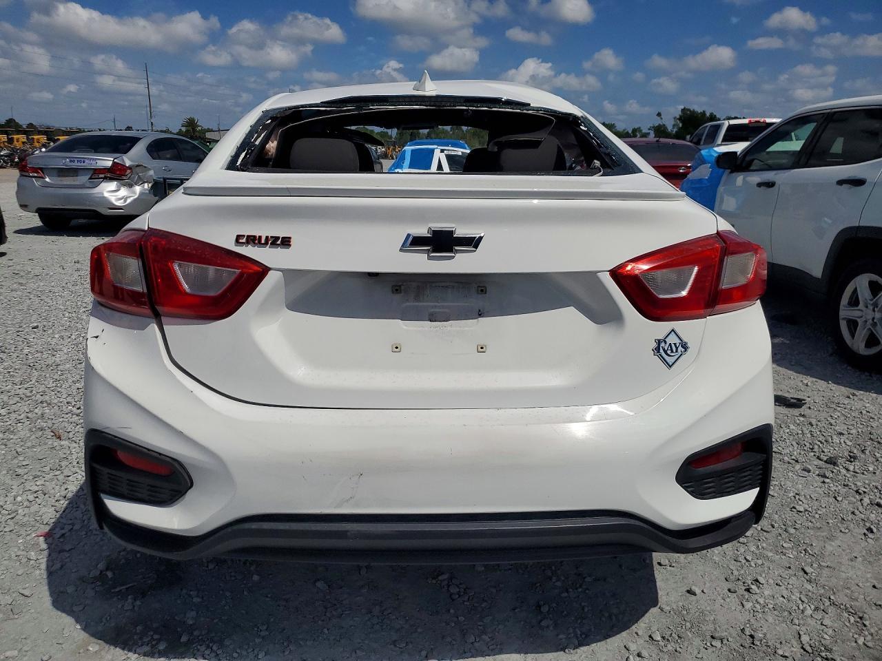 2018 Chevrolet Cruze Lt - Фото 6