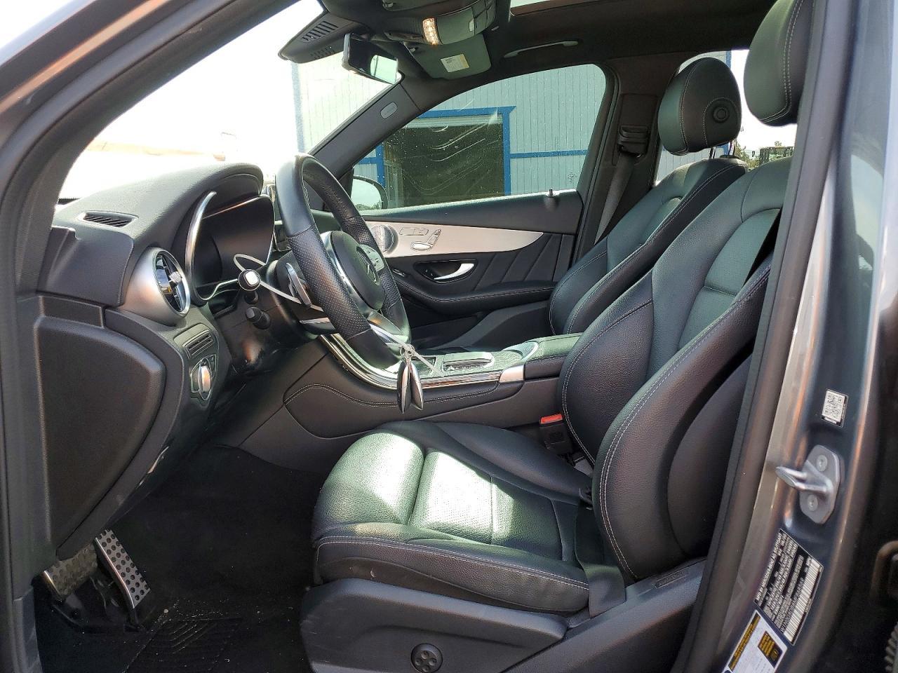 2021 Mercedes-Benz Glc 300 - Image 7