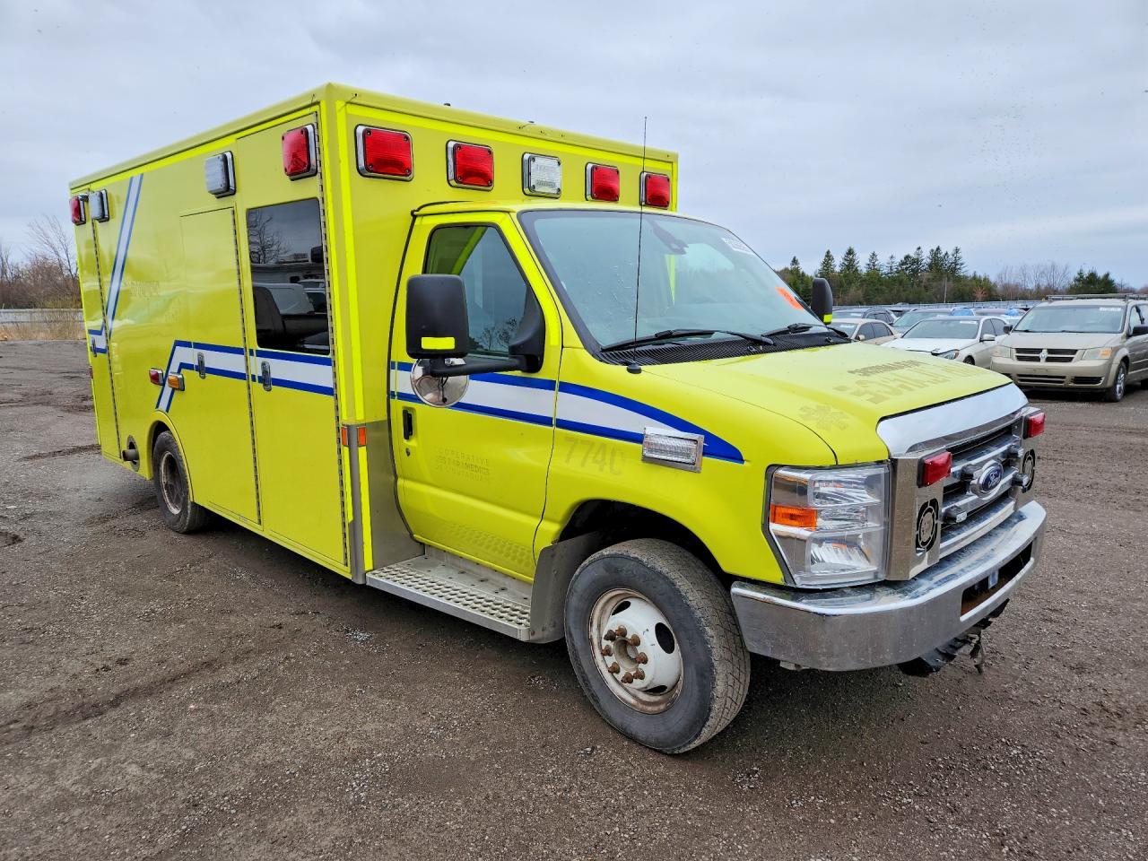 2022 Ford Econoline E350 Super Duty Cutaway Van - Фото 4